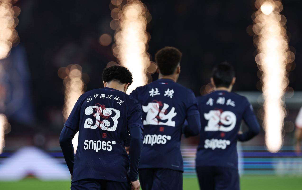 科斯塔库塔：点球毫无逻辑，这么吹一个半场能吹17、18个点球（科斯塔库塔：这种点球判罚毫无道理，按这标准半场能判十七八个点球）