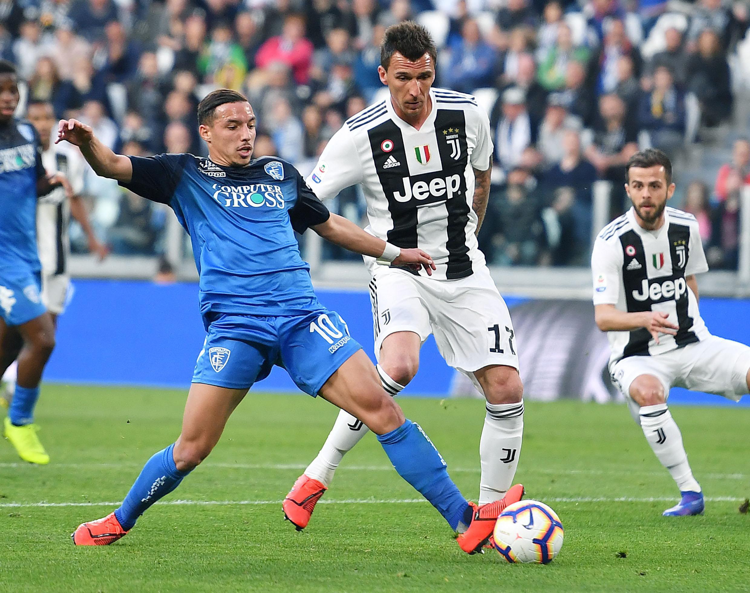 伊朗U17队1-2遭印度U17队逆转，无缘U17亚洲杯正赛（伊朗U17被印度U17以2-1翻盘，遗憾无缘U17亚洲杯正赛）