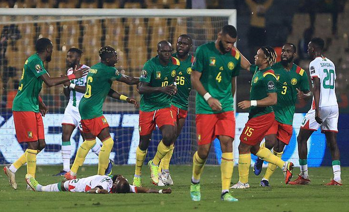 库尔图瓦：我肯定是最顶尖门将之一，C罗比姆巴佩求胜欲更强（库尔图瓦：自认跻身顶级门将，称C罗求胜欲强于姆巴佩）