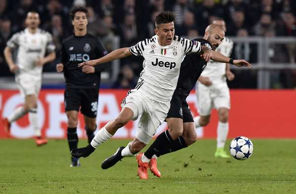 詹姆斯：亚当斯强的离谱，全队人加上教练组、安保才能卡住他（詹姆斯：亚当斯强到离谱，不把全队连同教练组和安保都拉上真拦不住）